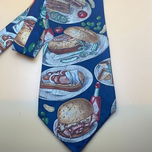 Tabasco Necktie 100% Silk Made in the USA Foodie Sandwiches and Vegetables - Picture 2 of 7